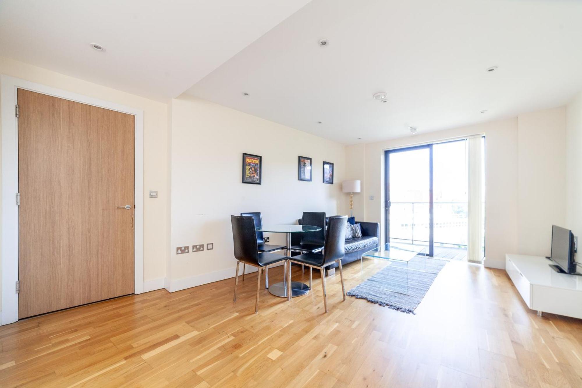 Tower Bridge Apartments London Exterior photo